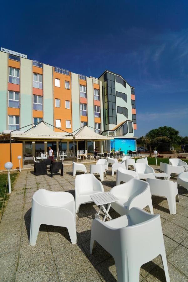 Hotel Rivabella Даволи Экстерьер фото